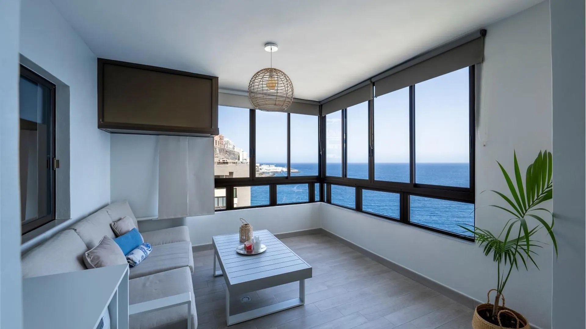 Ocean View First Sea Line Apartment Tabaiba